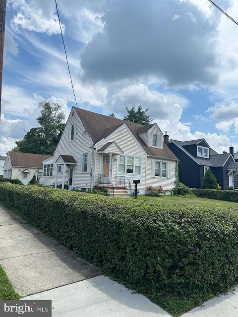17 Rhode Island Ave, Cherry Hill, NJ 08002 - view of bungalow-style home