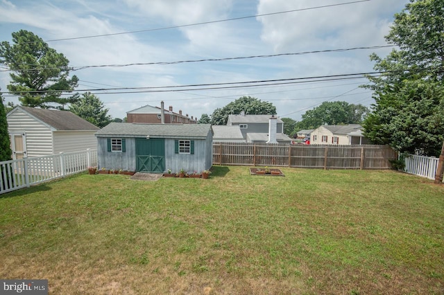 103 David Rd, Wilmington, DE 19804 - fenced backyard featuring a shed