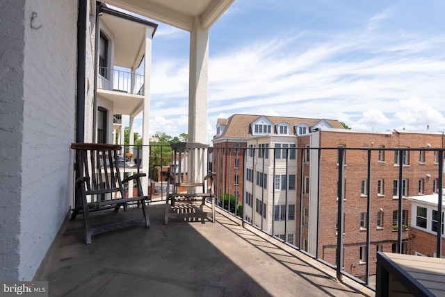 2230 California St NW Unit 5Cw, Washington, DC 20008 - view of balcony