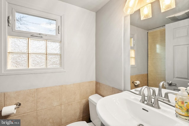 2515 17th St NE, Washington, DC 20018 - half bath with plenty of natural light
