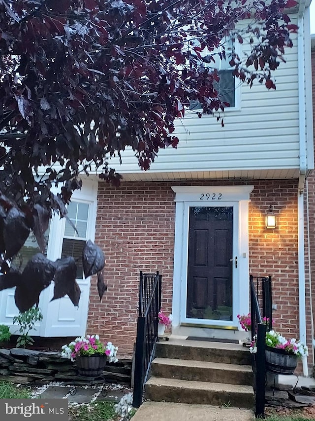 2922 Buckthorn Ct, Lanham, MD 20706 - property entrance featuring brick siding