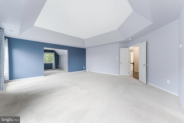 20152 Boxwood Pl, Ashburn, VA 20147 - empty room featuring a tray ceiling and carpet flooring