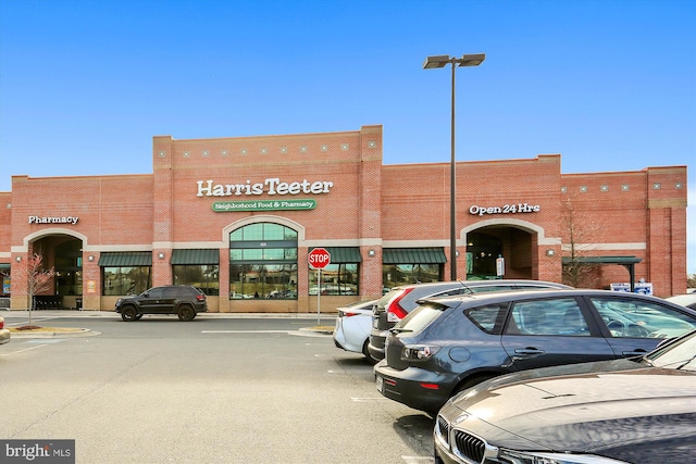 510 Diamondback Dr Unit 468, Gaithersburg, MD 20878 - view of commercial property featuring uncovered parking