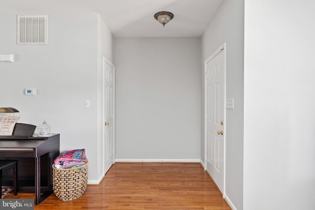14 Candleridge Ct, Stafford, VA 22554 - corridor featuring wood finished floors and baseboards