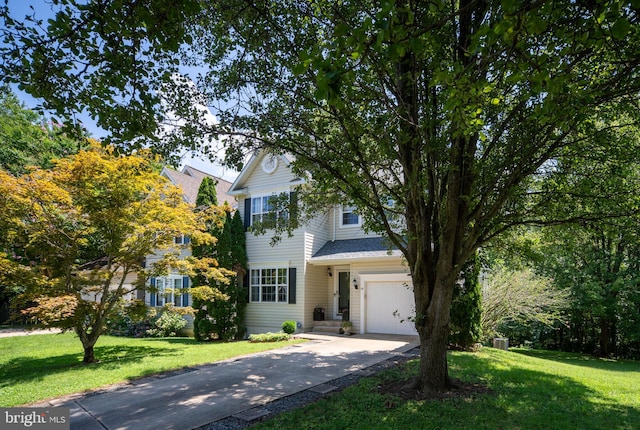 14 Candleridge Ct, Stafford, VA 22554 - view of front of house with driveway and a front lawn
