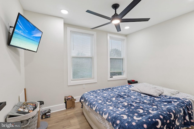 531 Redfern St, Hamilton, NJ 08610 - bedroom with wood finished floors, recessed lighting, and a ceiling fan