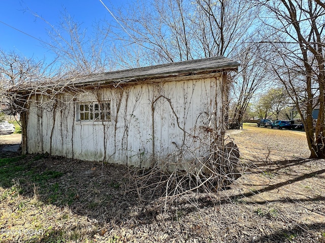 view of shed / structure