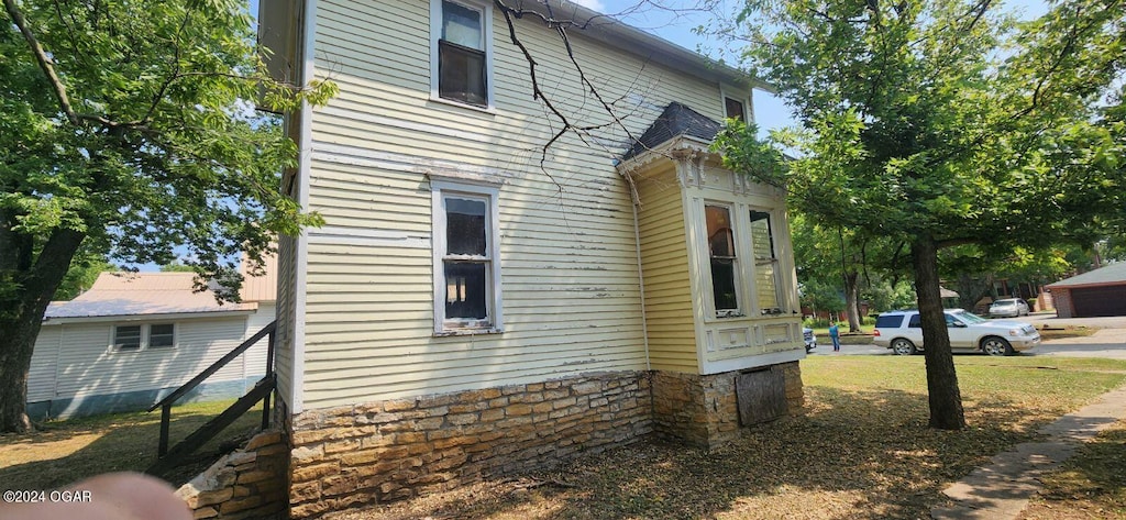 view of side of property