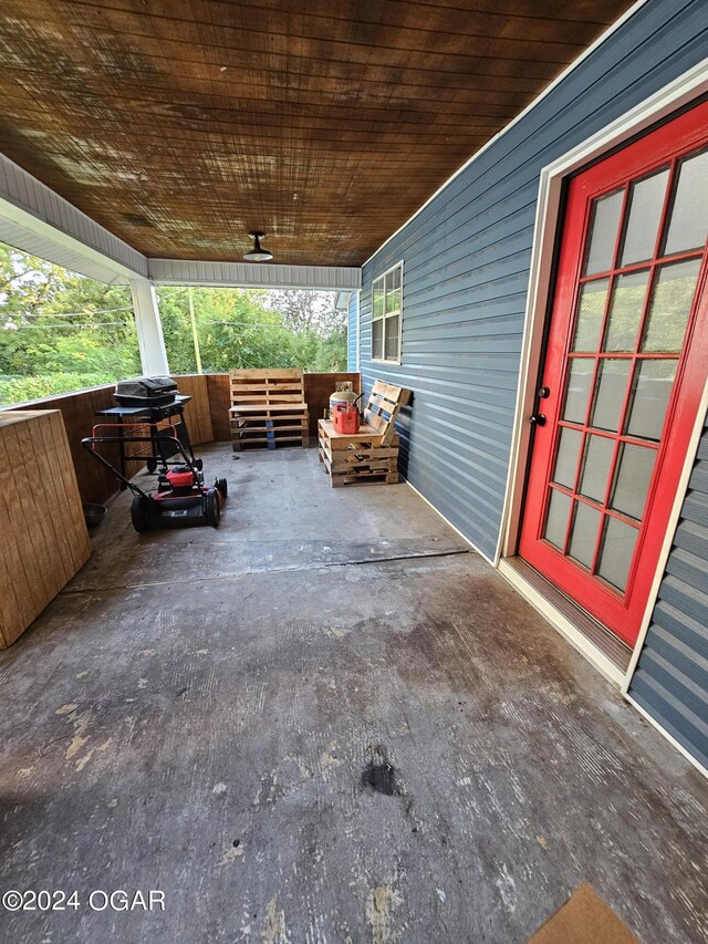 view of patio / terrace featuring outdoor lounge area