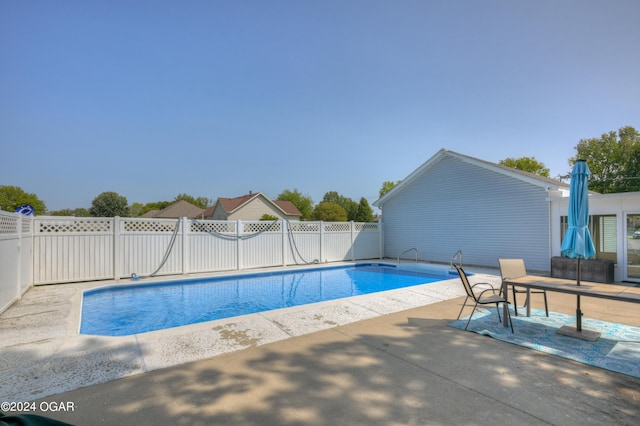 9825 County Rd 215, Webb City, MO 64870 - view of pool with a patio area
