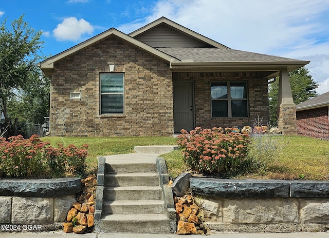 view of front of home with covered porch