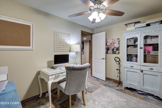 office featuring ceiling fan