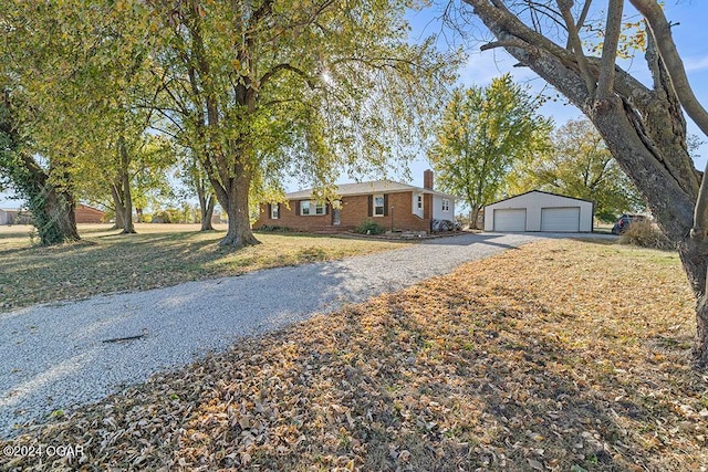 ranch-style home featuring a front yard