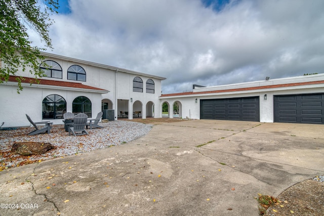 view of front of home featuring a garage