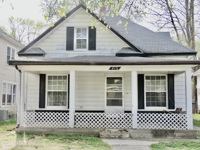 912 Chestnut Ave, Joplin, MO 64801 - view of front of home with a porch