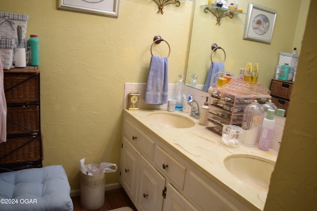 bathroom featuring vanity