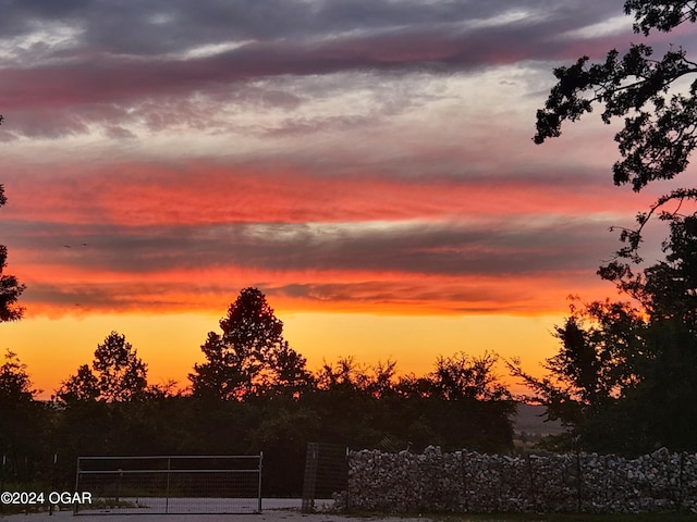 view of nature at dusk