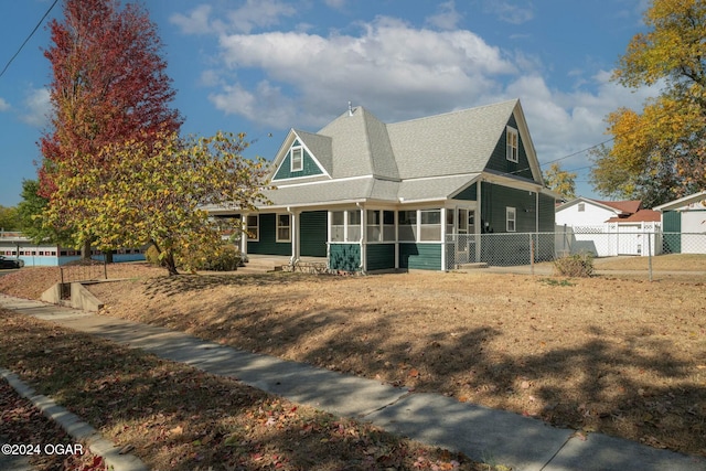 view of front of property