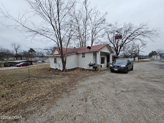 view of property exterior