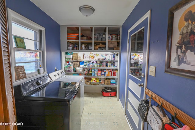 202 Arbor Dr, Lamar, MO 64759 - washroom with separate washer and dryer