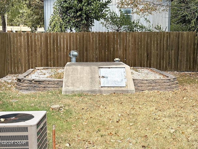 entry to storm shelter with a yard