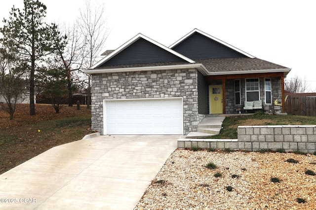 view of front facade featuring a garage