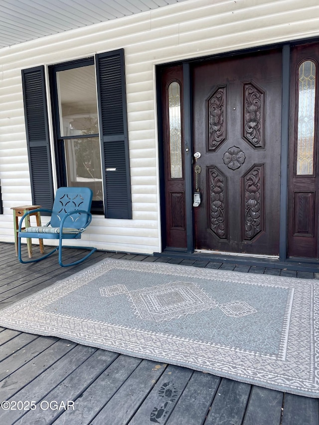 property entrance with a porch