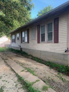 536 S 5th St, Neodesha, KS 66757 - photo 4