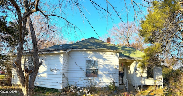 view of side of home