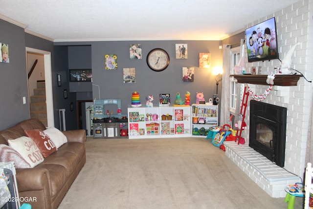 living room featuring carpet flooring, crown molding, and a fireplace