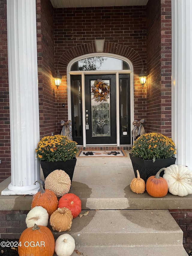 view of property entrance