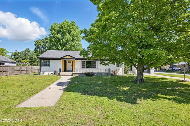 540 E 4th St, Baxter Springs, KS 66713 - view of front of home