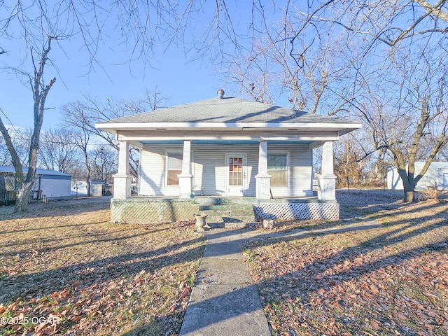 bungalow-style house with covered porch