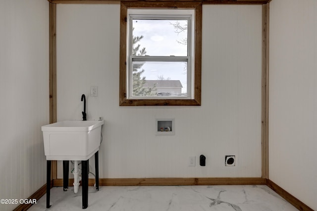 laundry room with hookup for a washing machine, baseboards, laundry area, and hookup for an electric dryer