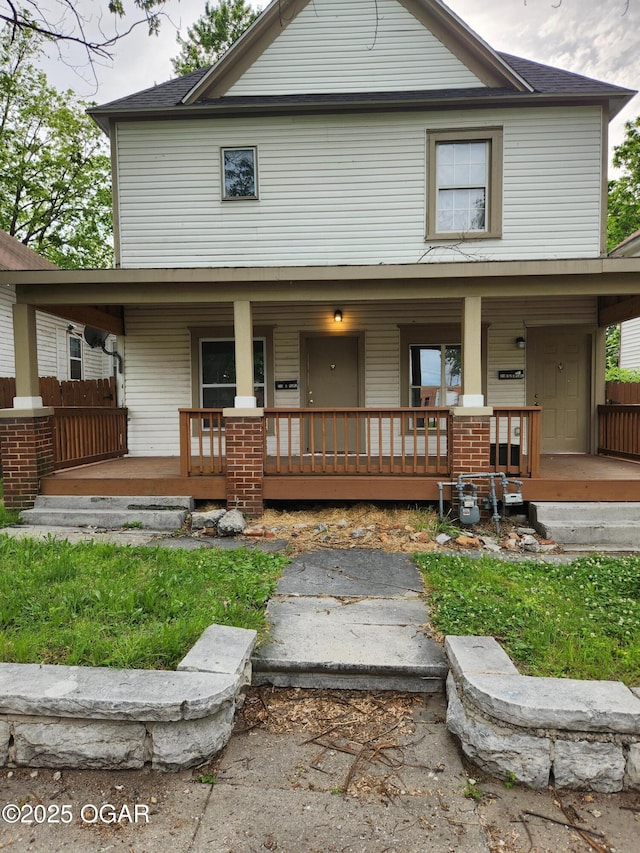 view of front of property with covered porch