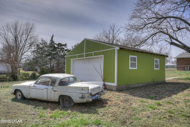 117 E Russell St, Goodman, MO 64843 - view of detached garage