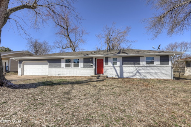 ranch-style house with entry steps, brick siding, crawl space, and an attached garage