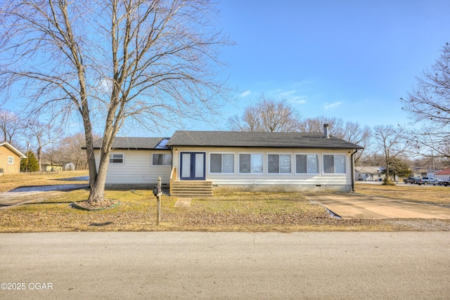 view of front of home featuring crawl space and entry steps