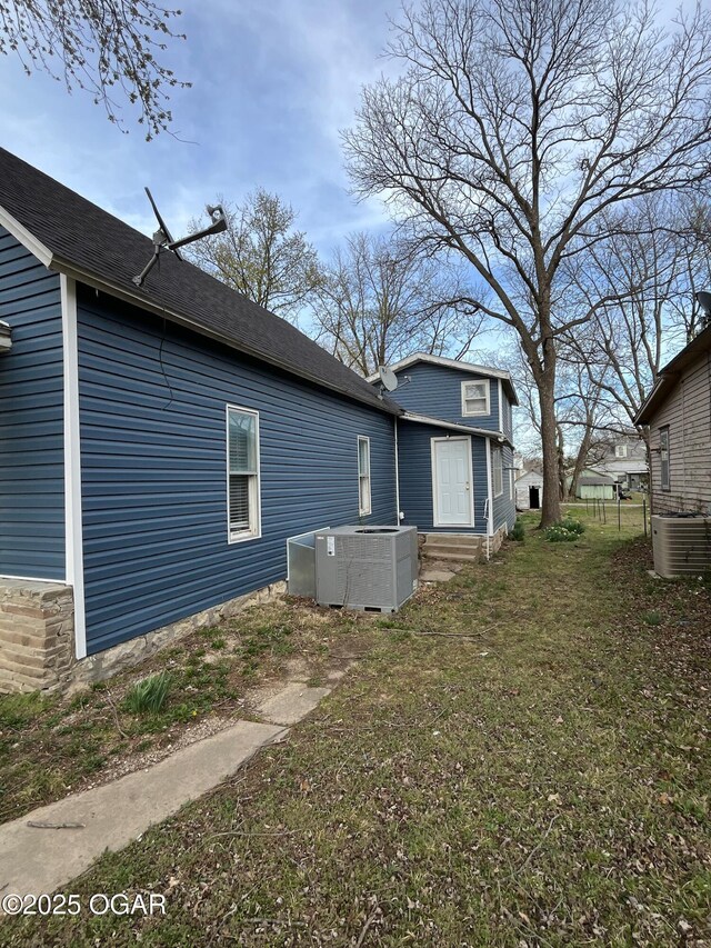 112 S Western Ave, Chanute, KS 66720 - photo 2
