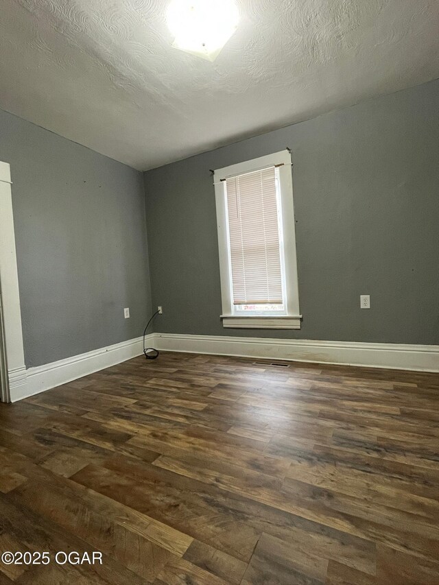 112 S Western Ave, Chanute, KS 66720 - photo 15