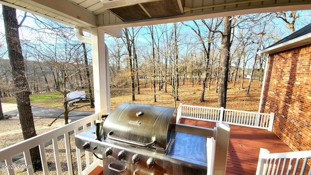 deck with grilling area
