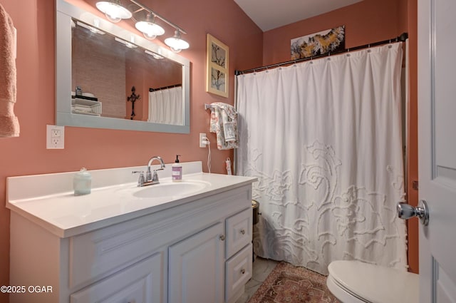 1831 Annie Baxter Ave, Joplin, MO 64804 - full bath with toilet, vanity, and a shower with curtain