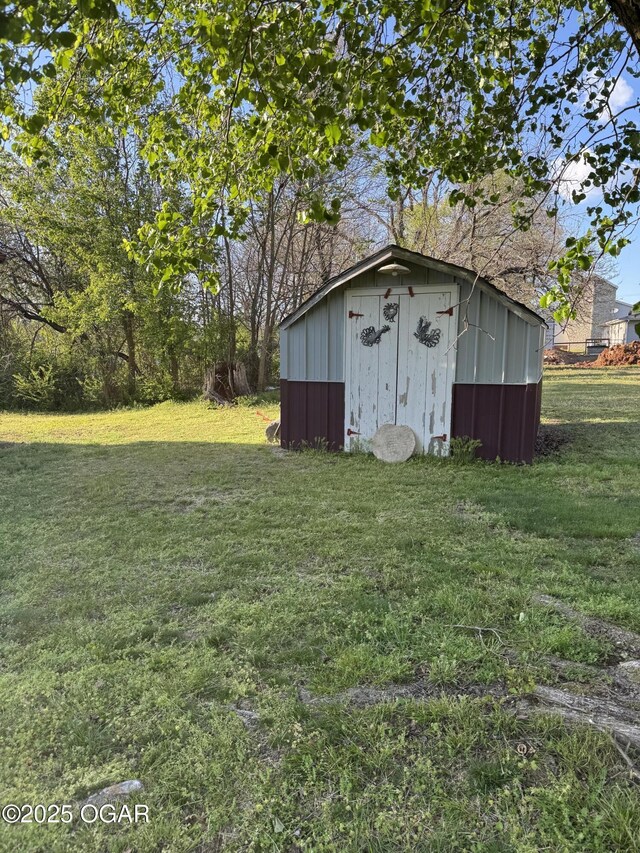 104 S Pearl St, Diamond, MO 64840 - photo 11