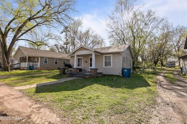 716 Young St, Neosho, MO 64850 - photo 5