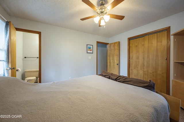bedroom featuring a ceiling fan and a closet