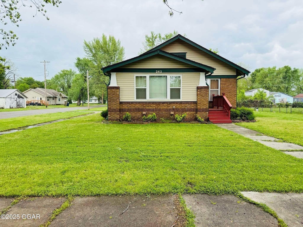 243 E 17th St, Baxter Springs, KS 66713 - photo 1