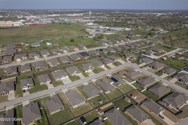 aerial view of property and surrounding area