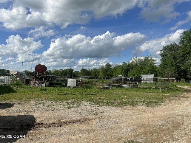 1793 8000th Rd, Oswego, KS 67356 - view of yard featuring fence and a rural view