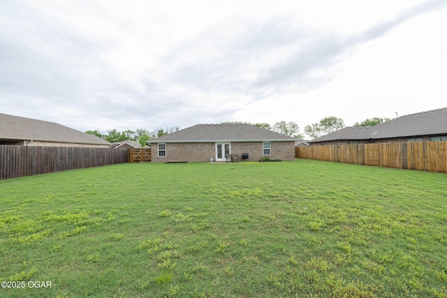 2006 Eagle Dr, Neosho, MO 64850 - view of yard