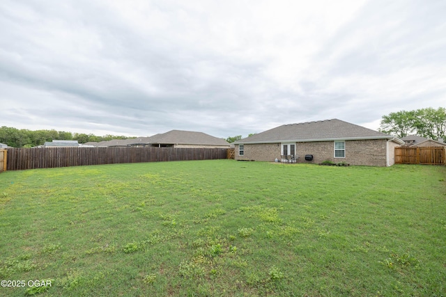 2006 Eagle Dr, Neosho, MO 64850 - view of yard